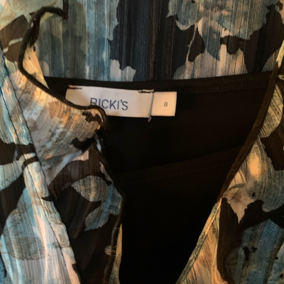 Ricki’s Ruffled Blouse with Camisole - Picture 3 of 6